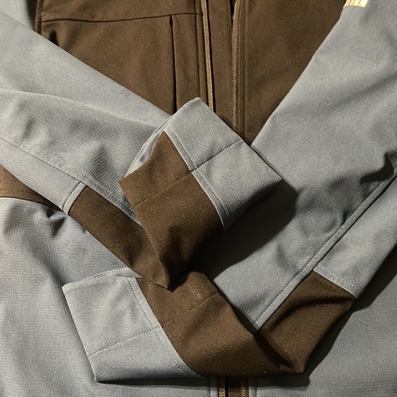 The North Face® Castle Rock Soft Shell Jacket - Picture 8 of 14